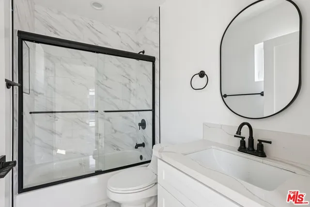 $3,649,000 | 2113 Holly Drive, Los Angeles, CA 90068