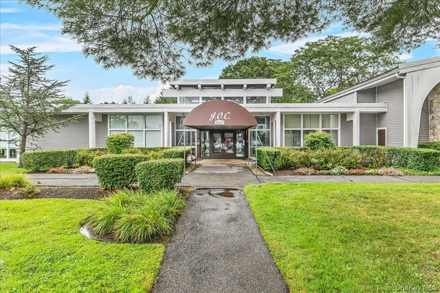 $560,000 | 159-unit C Carriage Court, Yorktown Heights, NY 10598