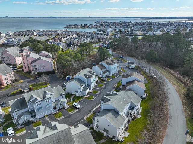 $347,500 | 529 Yacht Club Drive, Unit 4, Berlin, MD 21811