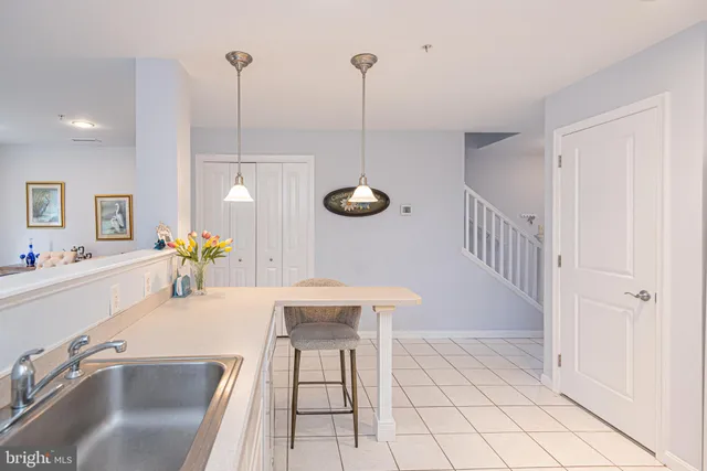 $347,500 | 529 Yacht Club Drive, Unit 4, Berlin, MD 21811