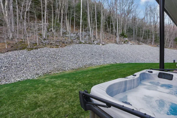 $2,950,000 | 711 West Shore Road, Alexandria, NH 03222