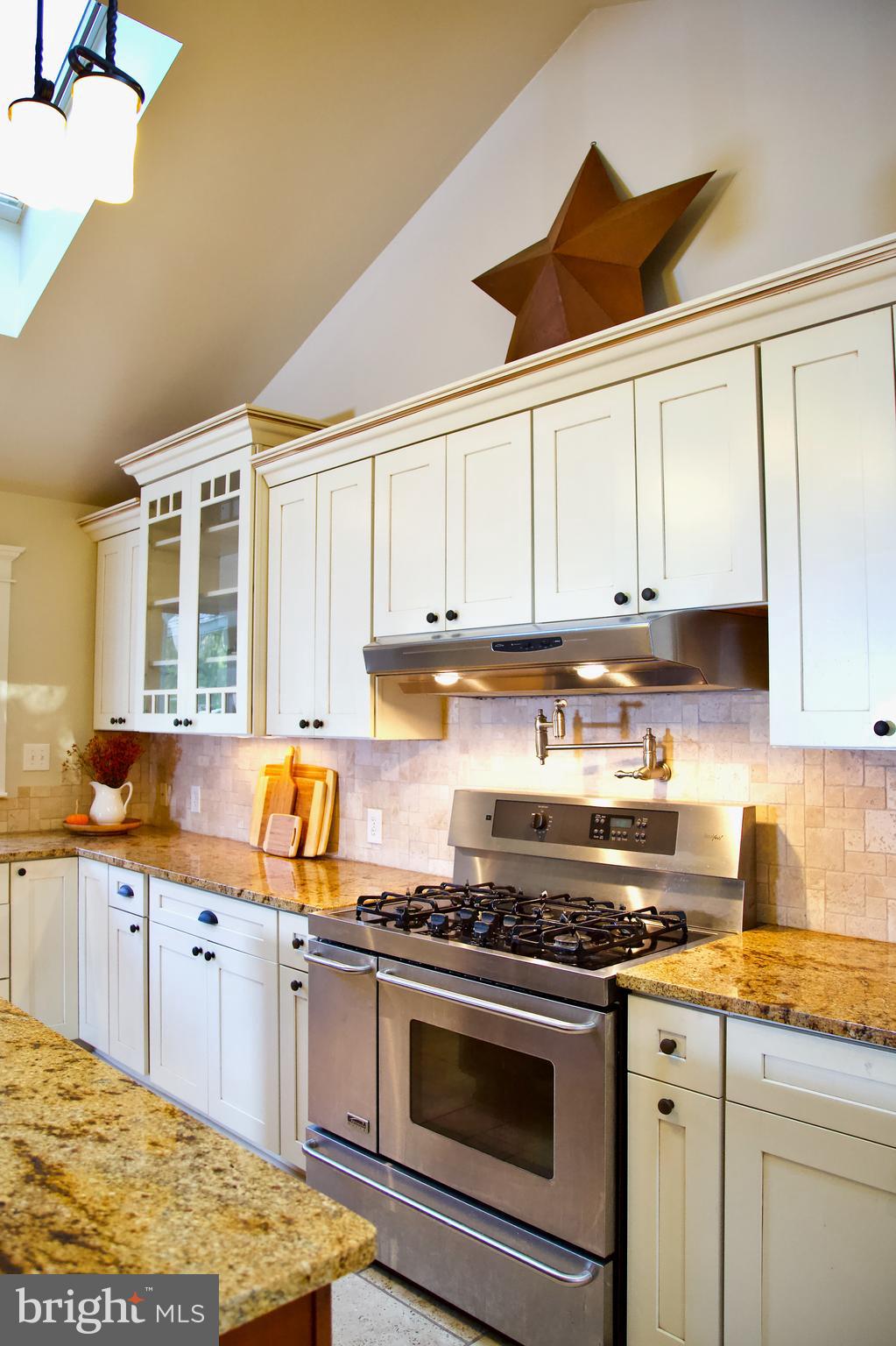 1925 Pagebrook Road Silver Spring, MD 20903 - Photo 12 of 45
