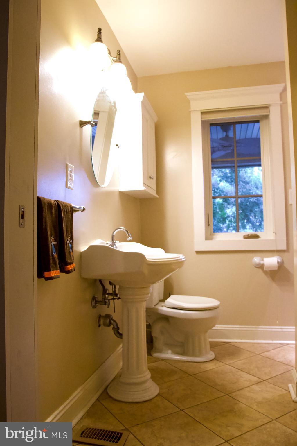 1925 Pagebrook Road Silver Spring, MD 20903 - Photo 21 of 45