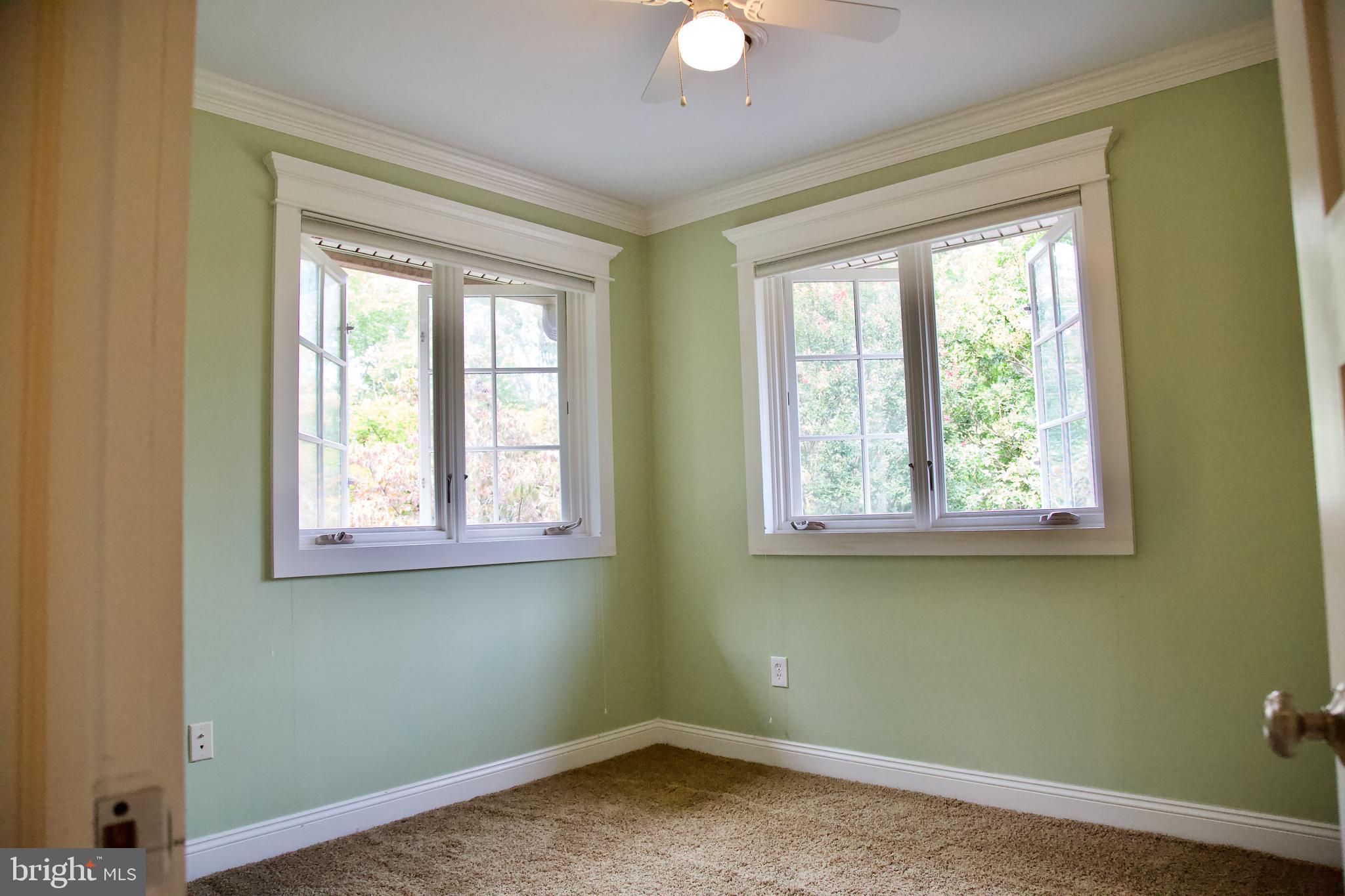 1925 Pagebrook Road Silver Spring, MD 20903 - Photo 27 of 45