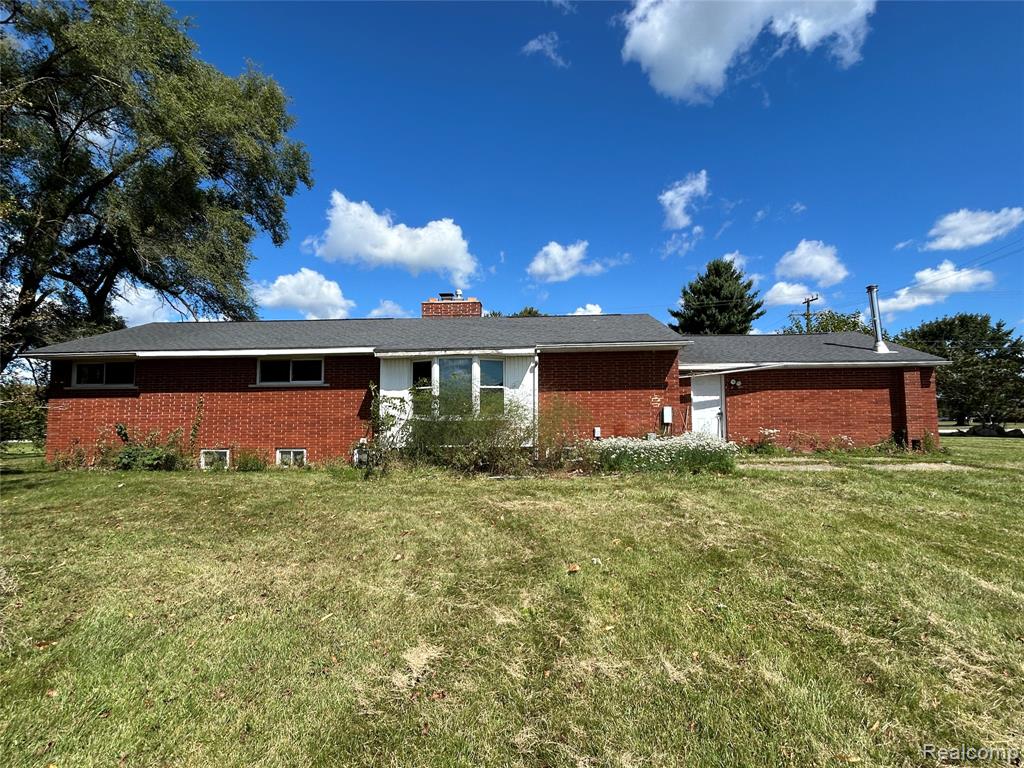 16465 Almont Road Allenton, MI 48002 - Photo 13 of 19