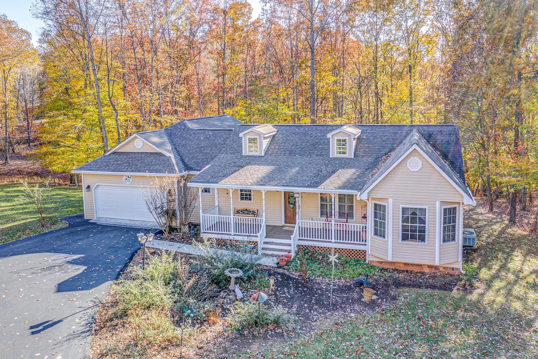 112 Bent Tree Road Moneta, VA 24121 - Photo 1 of 27 View of Property