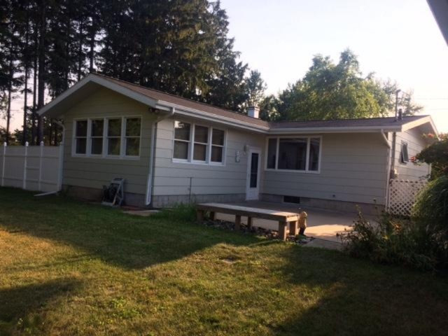 1801 Maple Road Manistee, MI 49660 - Photo 3 of 15 5