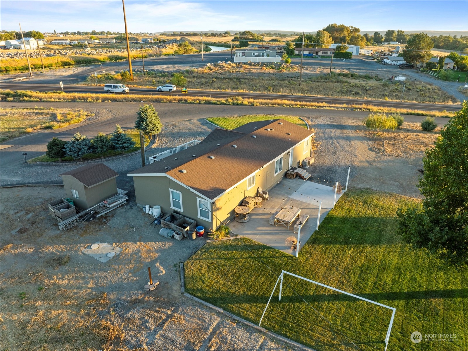 698 South Canal Road Othello, WA 99344 - Photo 37 of 40 an aerial view of a residential houses with outdoor space