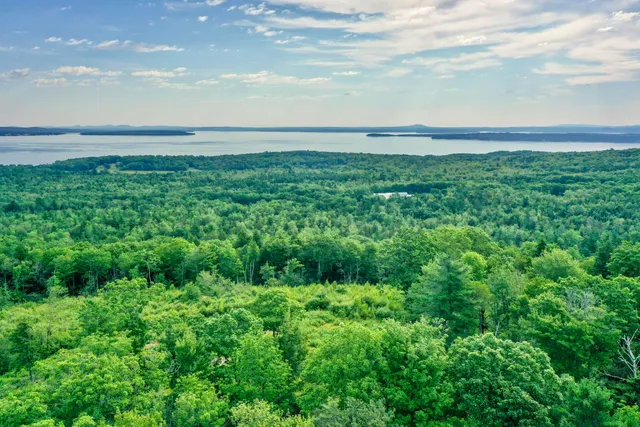 $1,500,000 | Lot 26 Mariners Watch Road, Northport, ME 04849