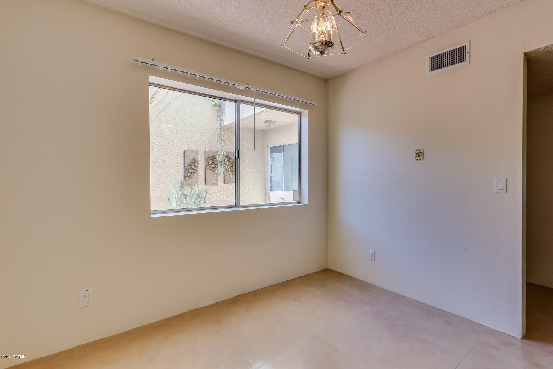 4918 North Valle Road Tucson, AZ 85750 - Photo 14 of 41