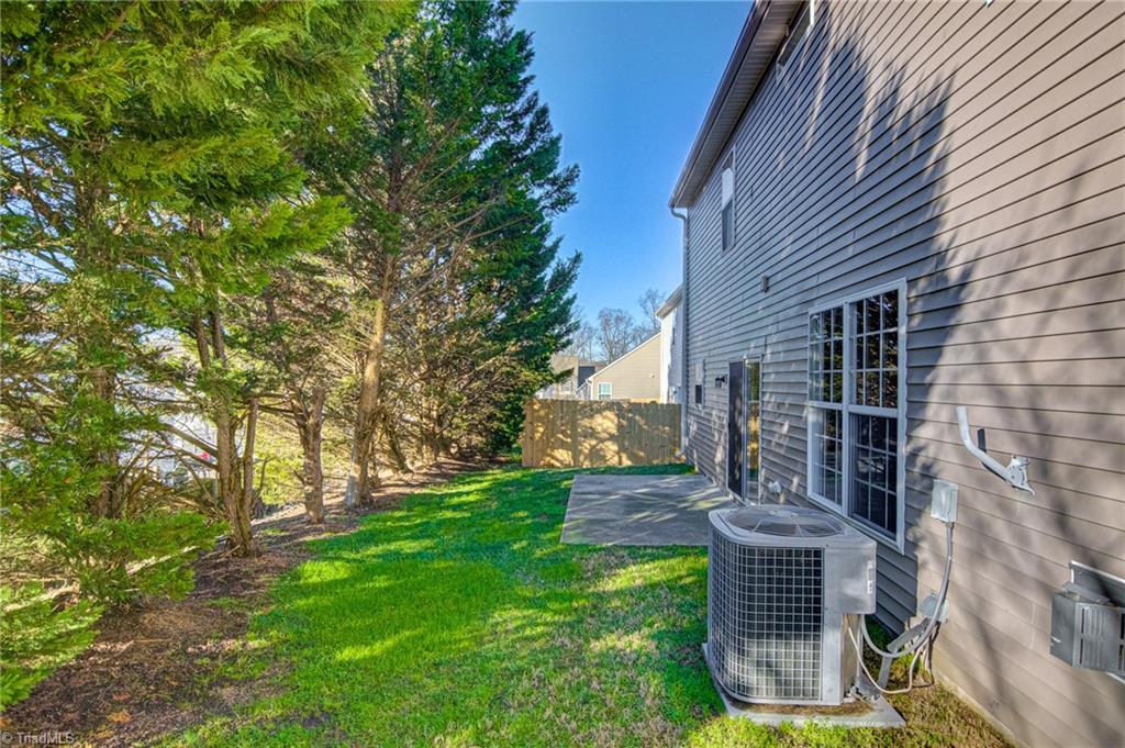 873 Hedgepath Terrace High Point, NC 27265 - Photo 41 of 41 Gallery Image 41
