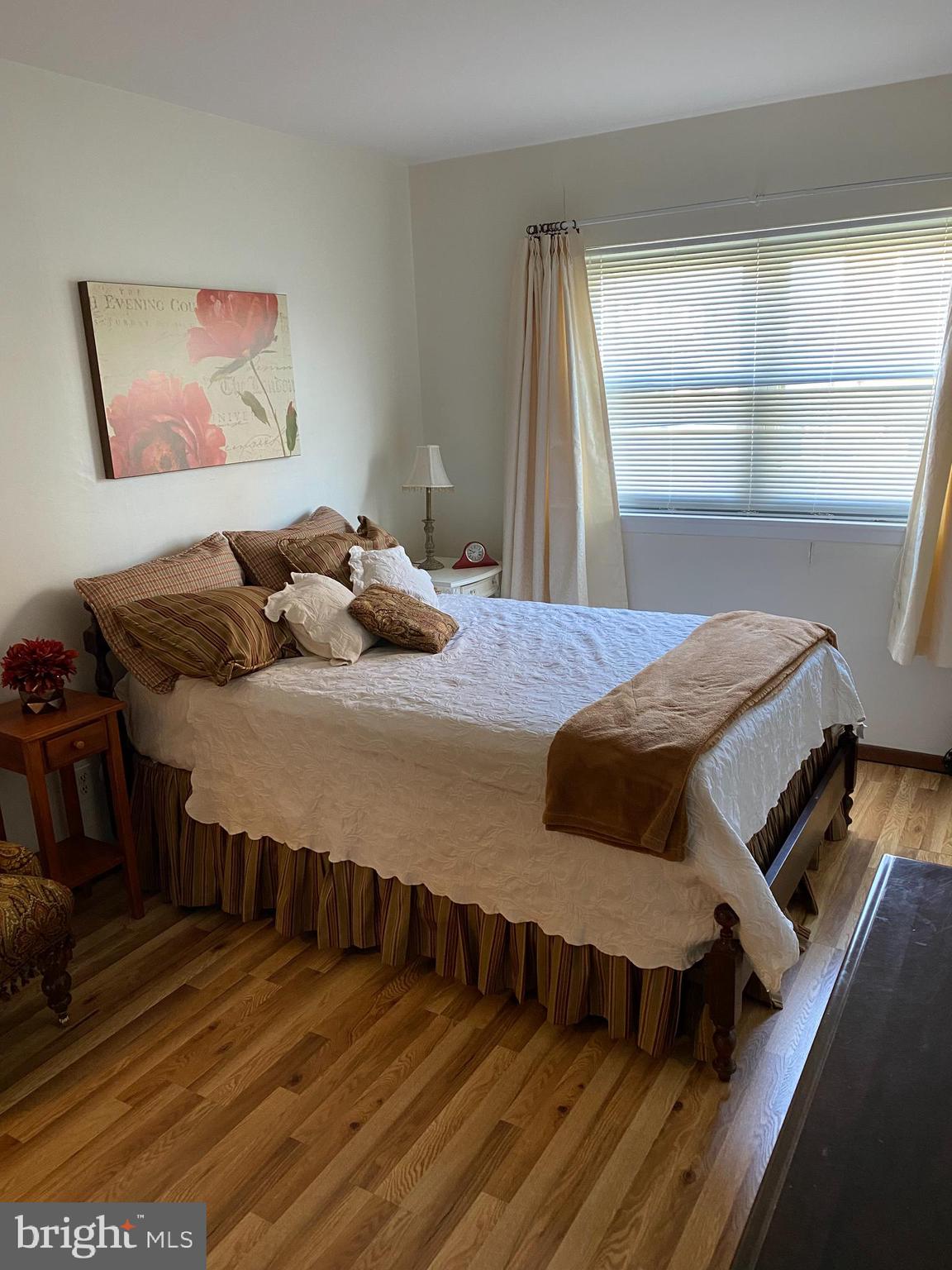 3881 Fairdale Road Philadelphia, PA 19154 - Photo 11 of 27 Master Bedroom