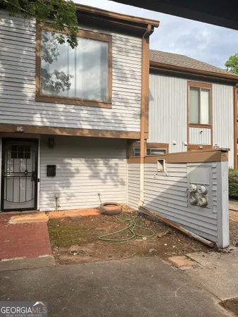 $158,000 | 95 Willowick Drive, Lithonia, GA 30038