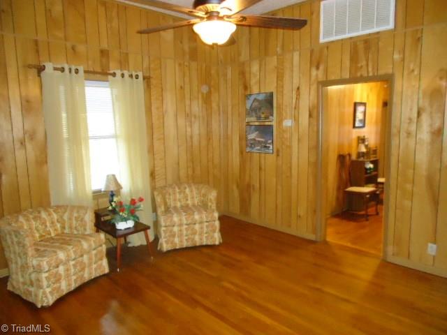 7815 Summerfield Road Summerfield, NC 27358 - Photo 11 of 30 Gallery Image 11