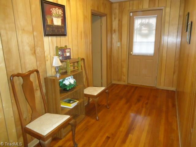 7815 Summerfield Road Summerfield, NC 27358 - Photo 12 of 30 Gallery Image 12