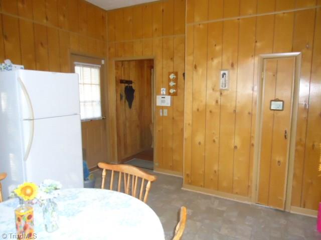 7815 Summerfield Road Summerfield, NC 27358 - Photo 6 of 30 Gallery Image 6