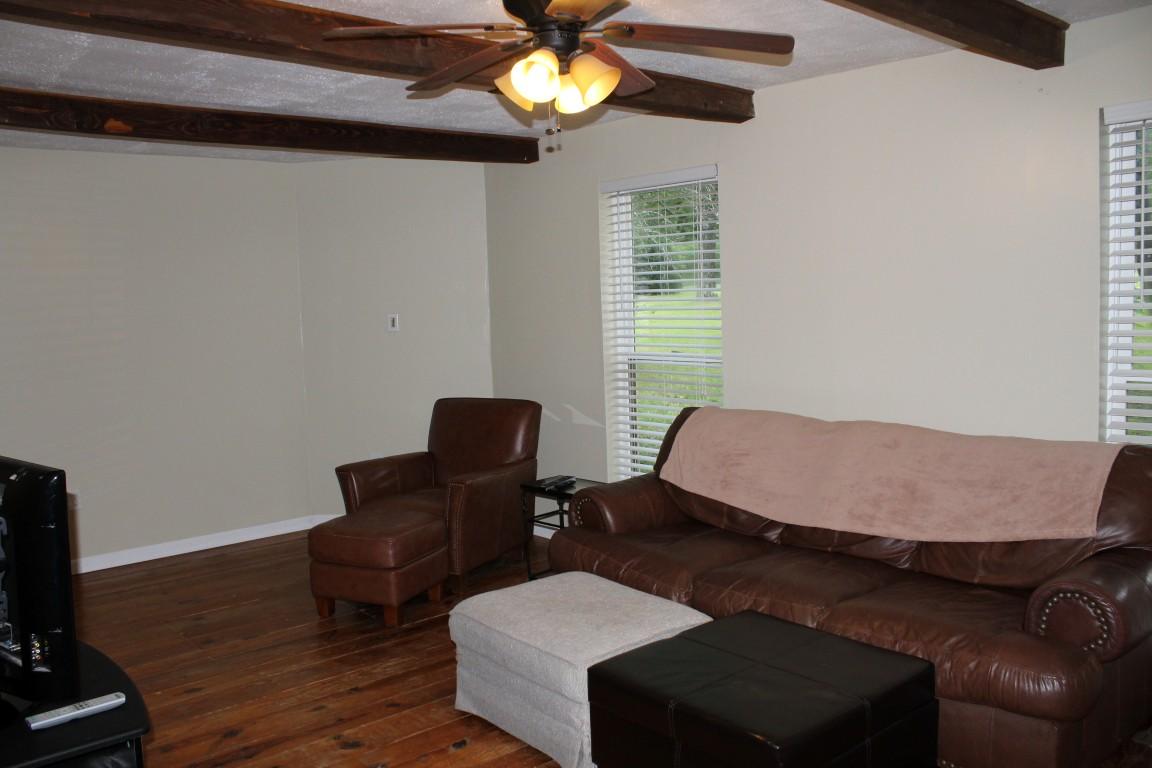 2822 Shut In Gap Road Spring City, TN 37381 - Photo 9 of 53 living area 4