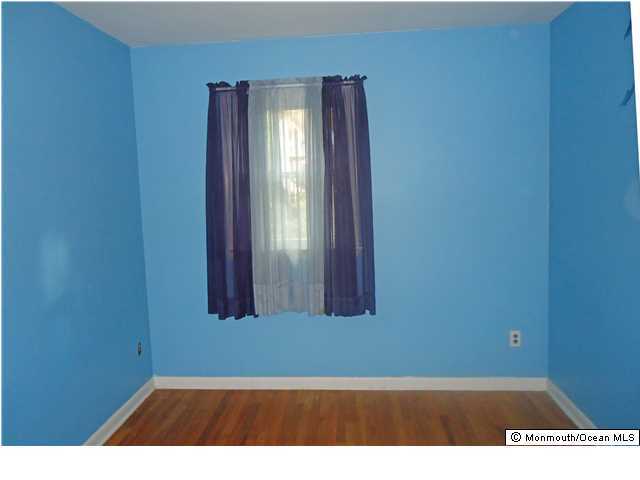 2549 Summit Road Manasquan, NJ 08736 - Photo 7 of 11 Additional Photo