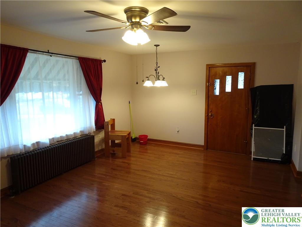 2012 Kemmerer Street Bethlehem, PA 18017 - Photo 12 of 25