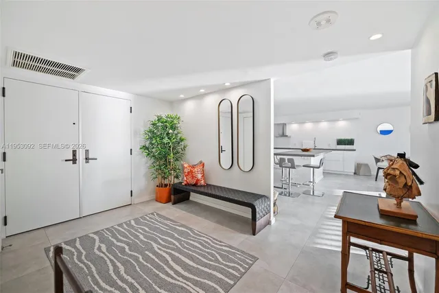 $1,550,000 | 1 Grove Isle Drive, Unit A1106, Miami, FL 33133