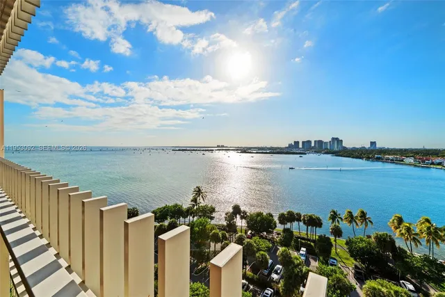 $1,550,000 | 1 Grove Isle Drive, Unit A1106, Miami, FL 33133
