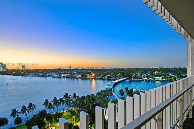 $1,550,000 | 1 Grove Isle Drive, Unit A1106, Miami, FL 33133