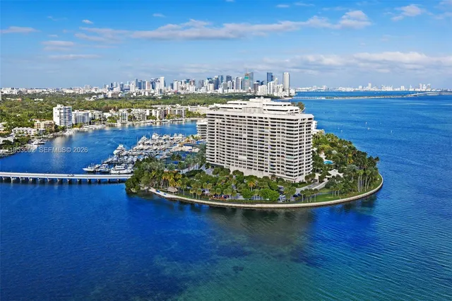 $1,550,000 | 1 Grove Isle Drive, Unit A1106, Miami, FL 33133