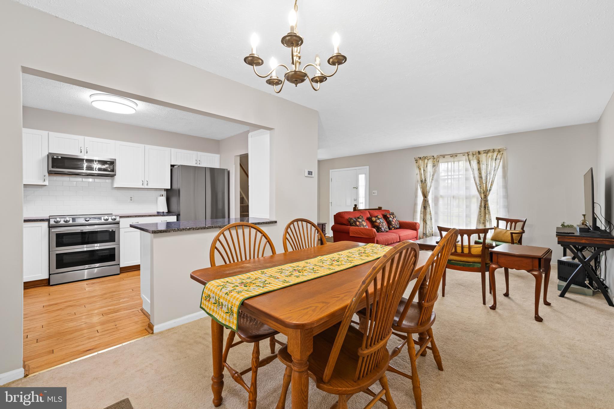 7040 Johnnycake Road Baltimore, MD 21228 - Photo 7 of 31 Dining Room