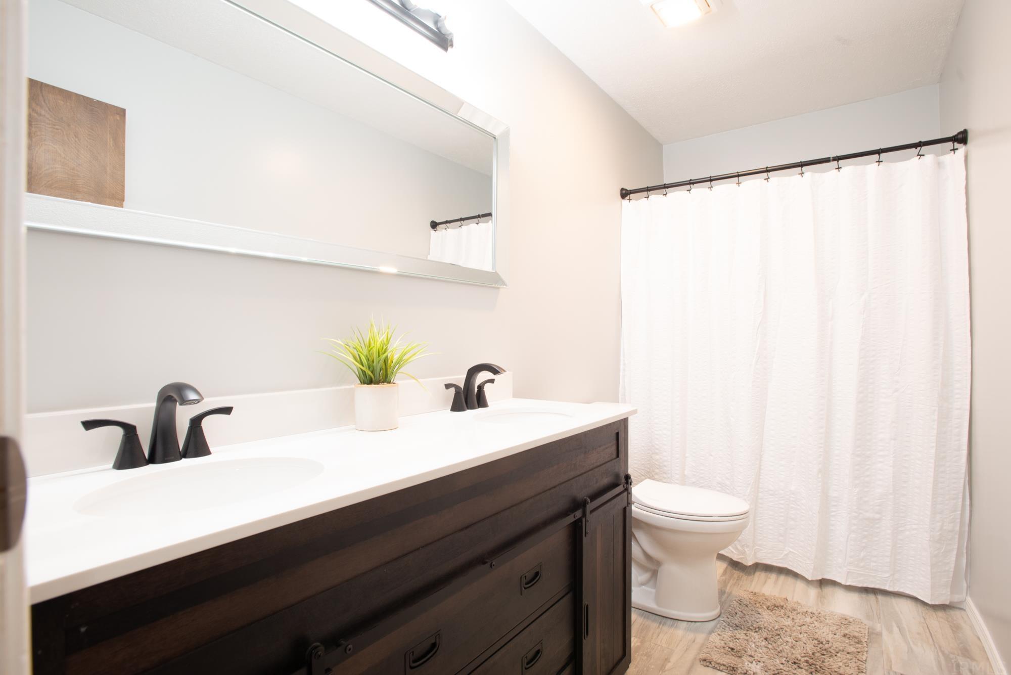 20383 Brick Road South Bend, IN 46637 - Photo 12 of 16 Gallery Image 12