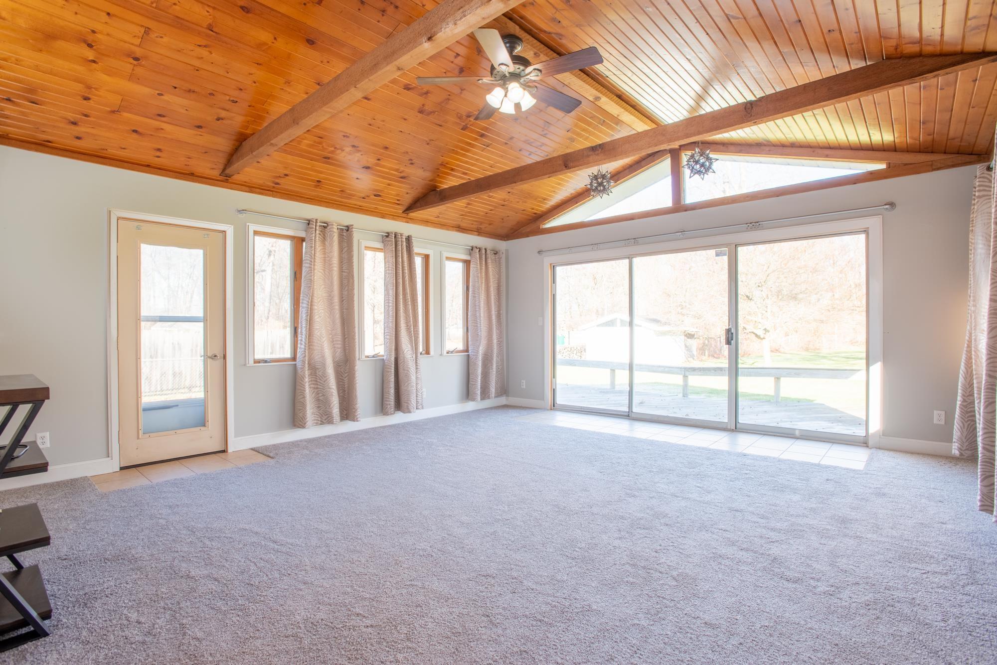 20383 Brick Road South Bend, IN 46637 - Photo 2 of 16 Gallery Image 2