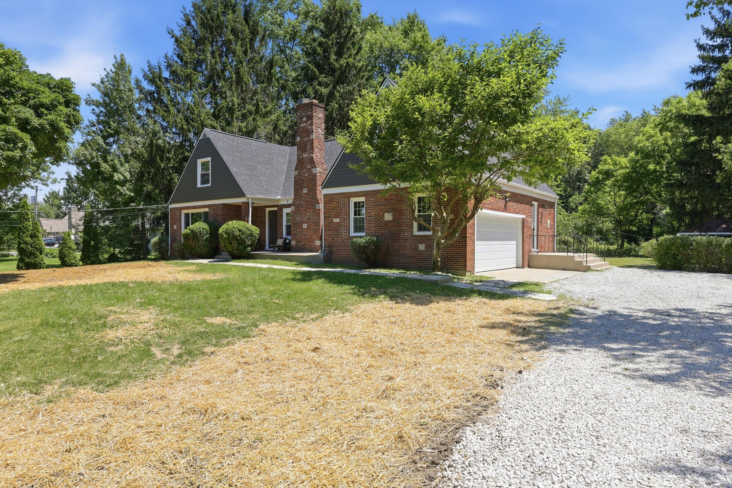 4146 Maize Road Columbus, OH 43224 - Photo 2 of 55