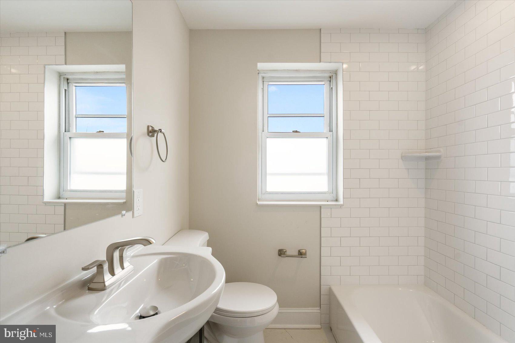 6764 Woodley Road Baltimore, MD 21222 - Photo 32 of 37 Gallery Image 32