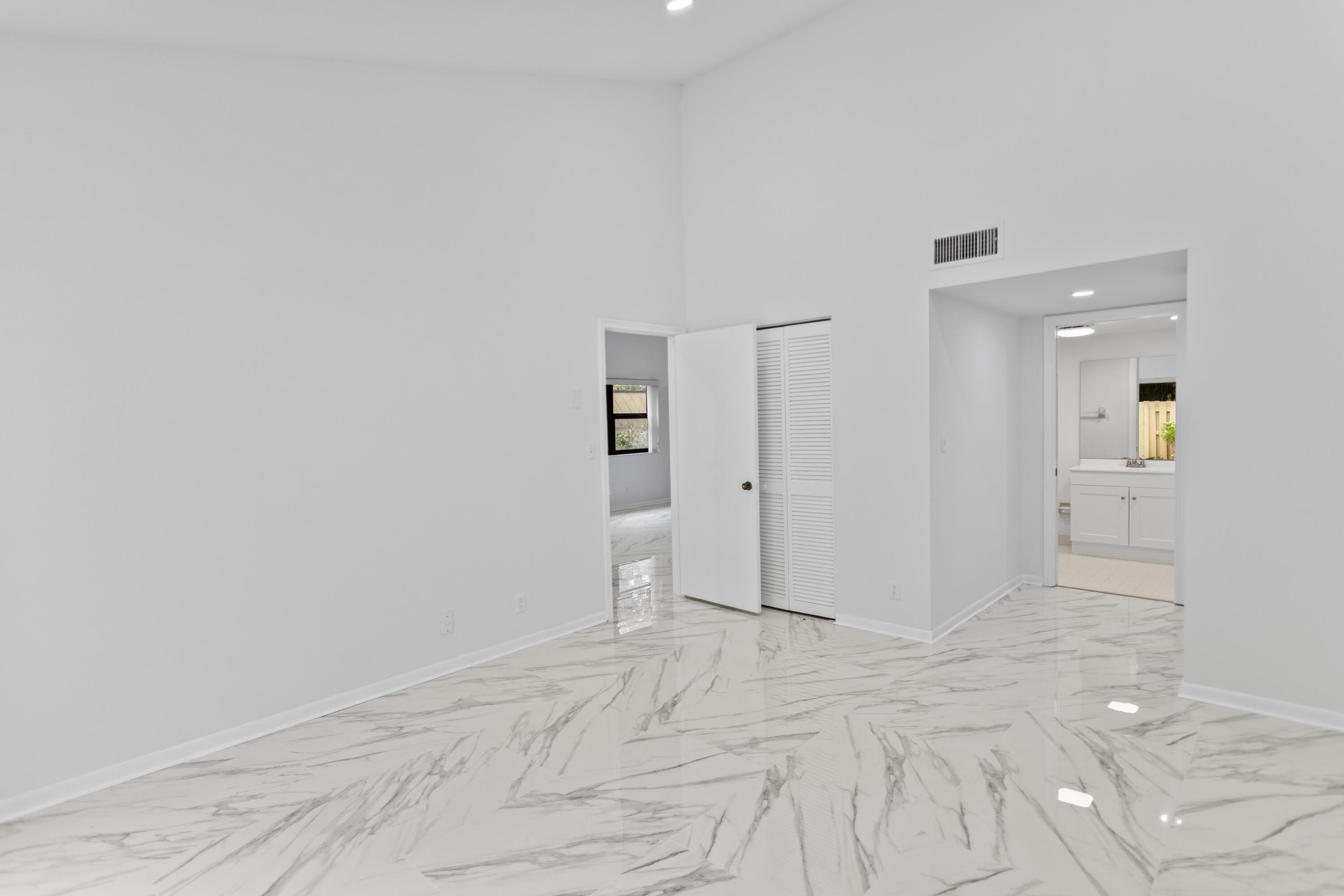 1400 Northwest 9th Avenue, Unit B14 Boca Raton, FL 33486 - Photo 14 of 34 585A7539