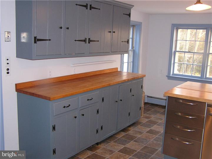 744 Monument Road Malvern, PA 19355 - Photo 10 of 25 Kitchen