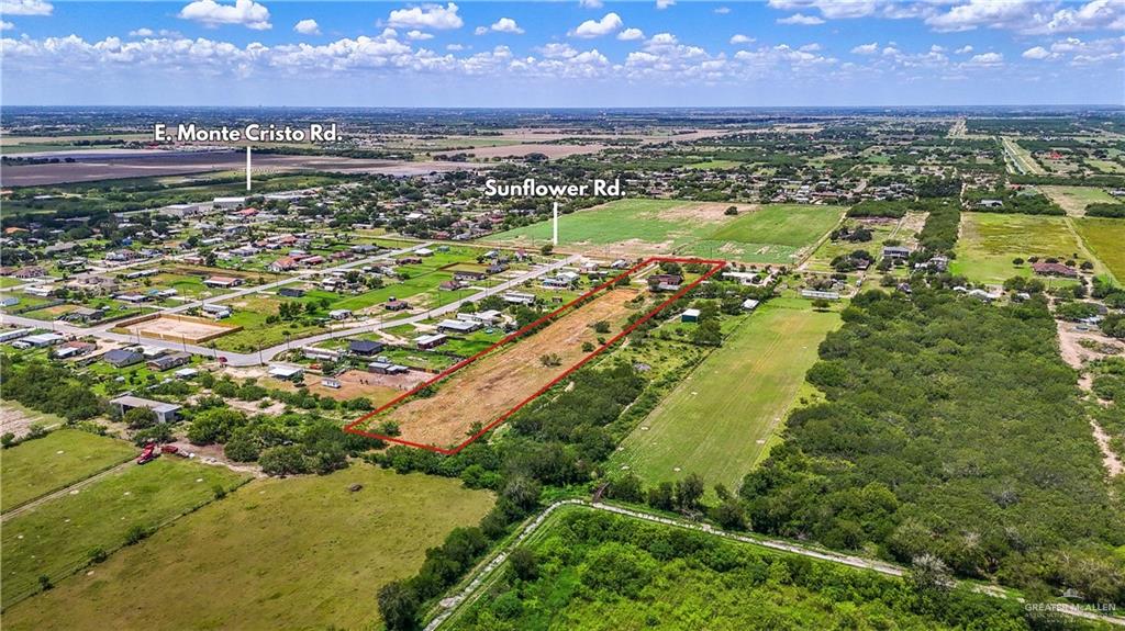 21440 Sunflower Road Edinburg, TX 78542 - Photo 21 of 25 a view of a city with ocean view