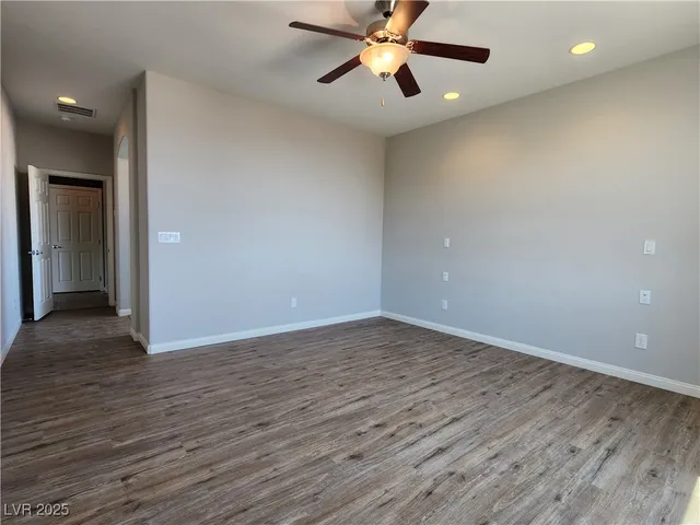 $424,500 | 2039 Port Royal Drive, Laughlin, NV 89029