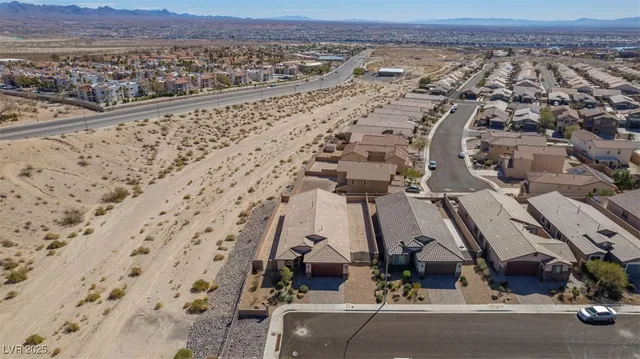 $424,500 | 2039 Port Royal Drive, Laughlin, NV 89029