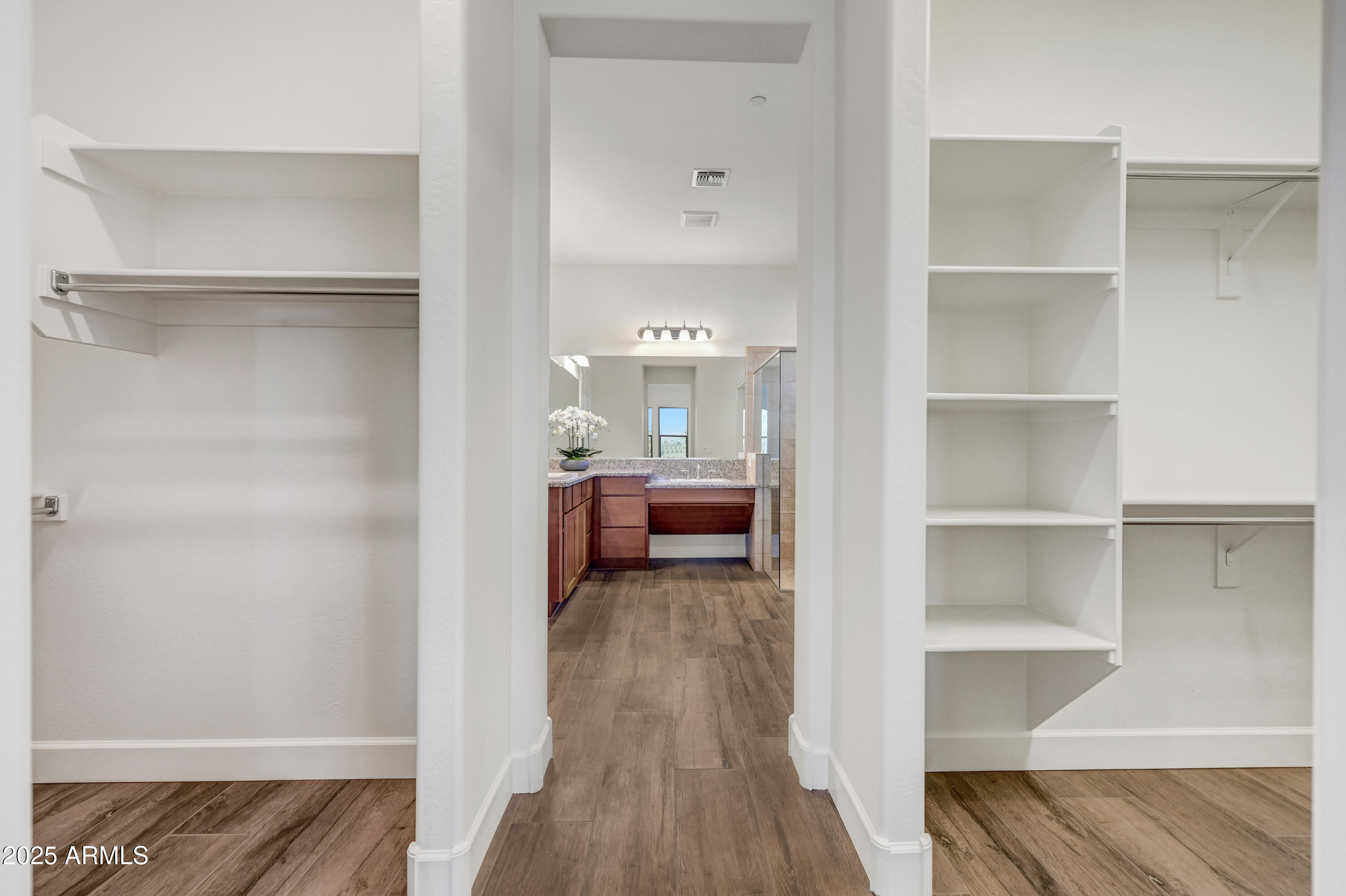 18032 East Wolf Tree Lane Rio Verde, AZ 85263 - Photo 21 of 64 21-Primary Bath Entry