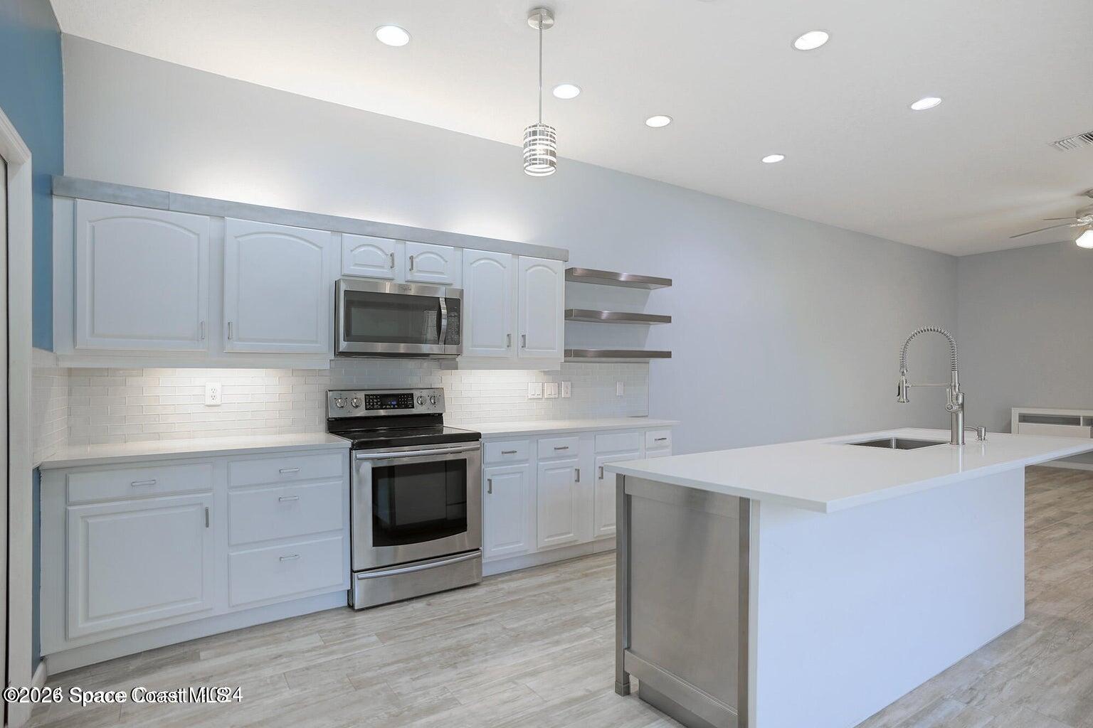 180 Tramore Place Melbourne Beach, FL 32951 - Photo 4 of 20 20240823142227180945000000-o