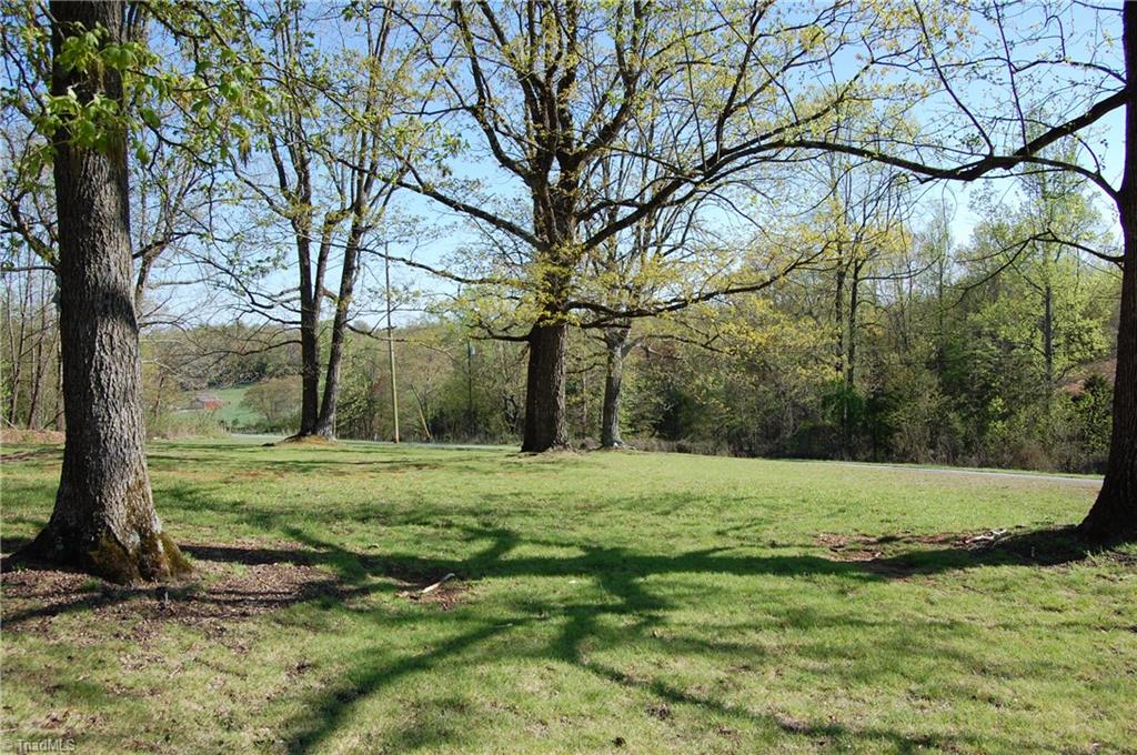 7650 Austin Traphill Road Elkin, NC 28621 - Photo 7 of 23 Gallery Image 7