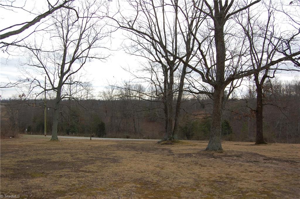 7650 Austin Traphill Road Elkin, NC 28621 - Photo 9 of 23 Gallery Image 9