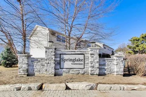 $250,000 | 116 Raintree Court, Aurora, IL 60504