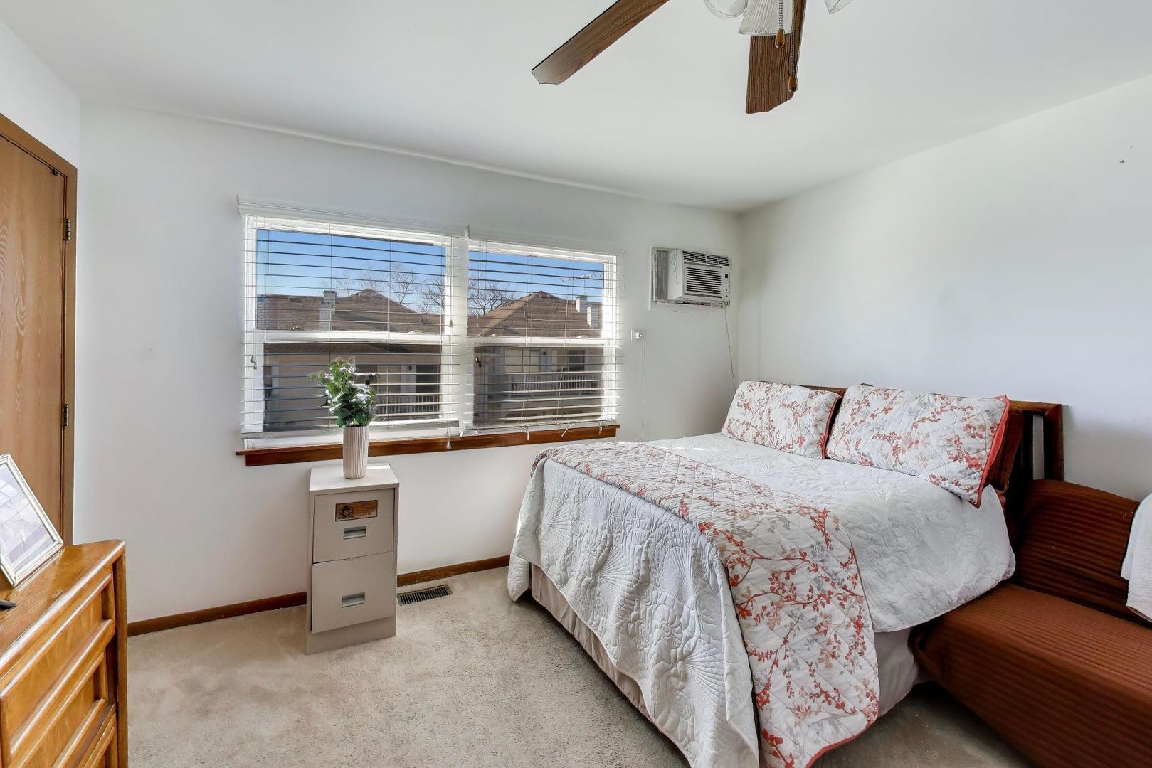 116 Raintree Court Aurora, IL 60504 - Photo 9 of 27