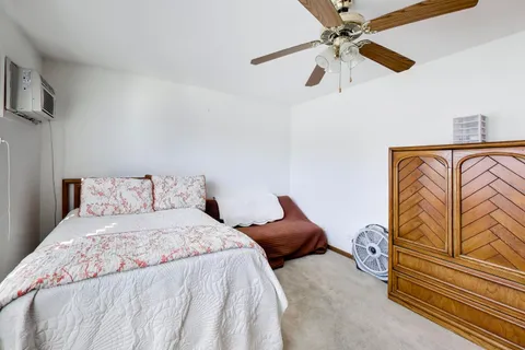 $250,000 | 116 Raintree Court, Aurora, IL 60504