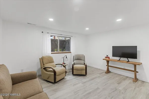 $650,000 | 5907 Morningside Drive, Yakima, WA 98901