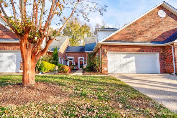 $329,900 | 150 Columns Circle, Shelby, NC 28150