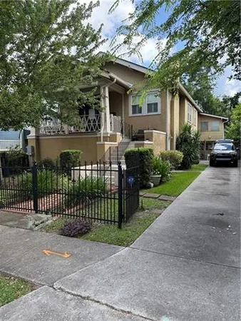 $1,200 | 8227 Green Street, Unit B, New Orleans, LA 70118