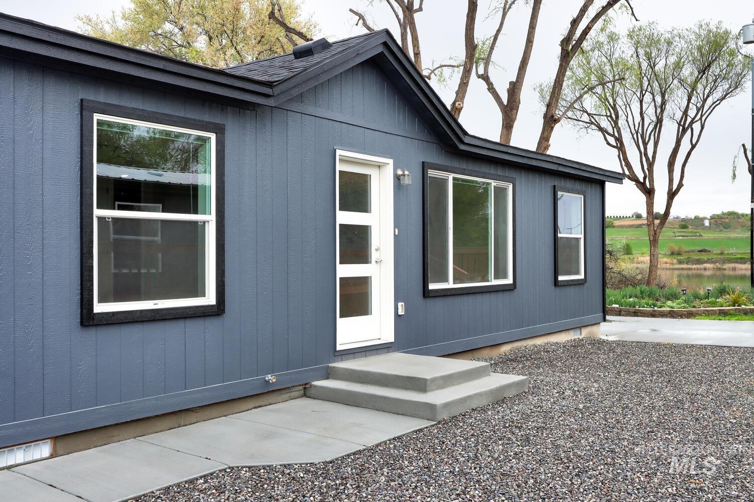 166 1st Street North Marsing, ID 83639 - Photo 4 of 37 View of exterior entry