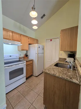 $1,450 | 3018 Bonfire Beach Drive, Unit 205, Kissimmee, FL 34746
