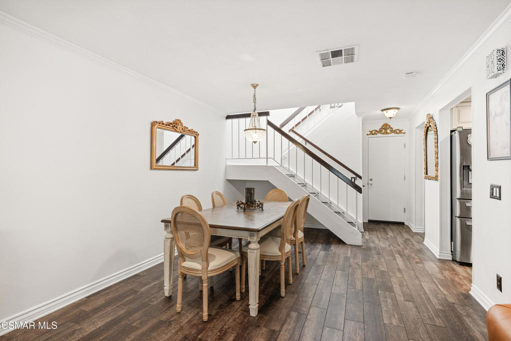 1928 Stow Street Simi Valley, CA 93063 - Photo 11 of 27